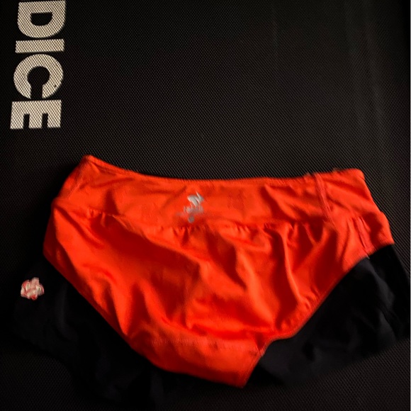 Rabbit Run “Catch Me If You Can” Pocket Training Race Shorts in Black - Picture 10 of 10